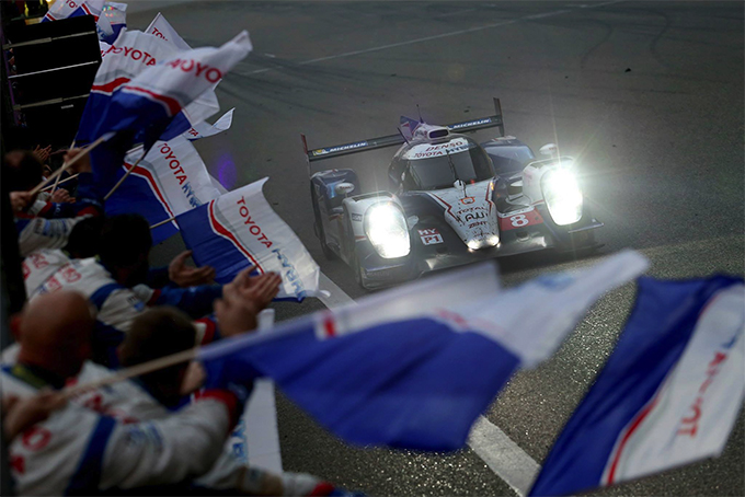Toyota TS040 Hybrid